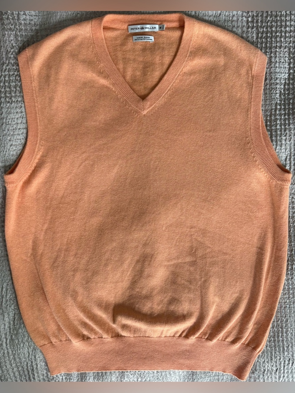 Peter Millar Luxury Blend Cotton Cashmere V-Neck Sweater Vest Mens M Salmon